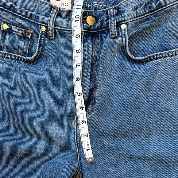 Pilcro Wide Leg Jeans Size 28 - Picture 3 of 5